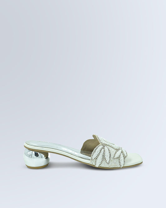 Shimmering Steps White